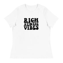 Load image into Gallery viewer, Rich Auntie Vibes - Women's Short Sleeve T-Shirt